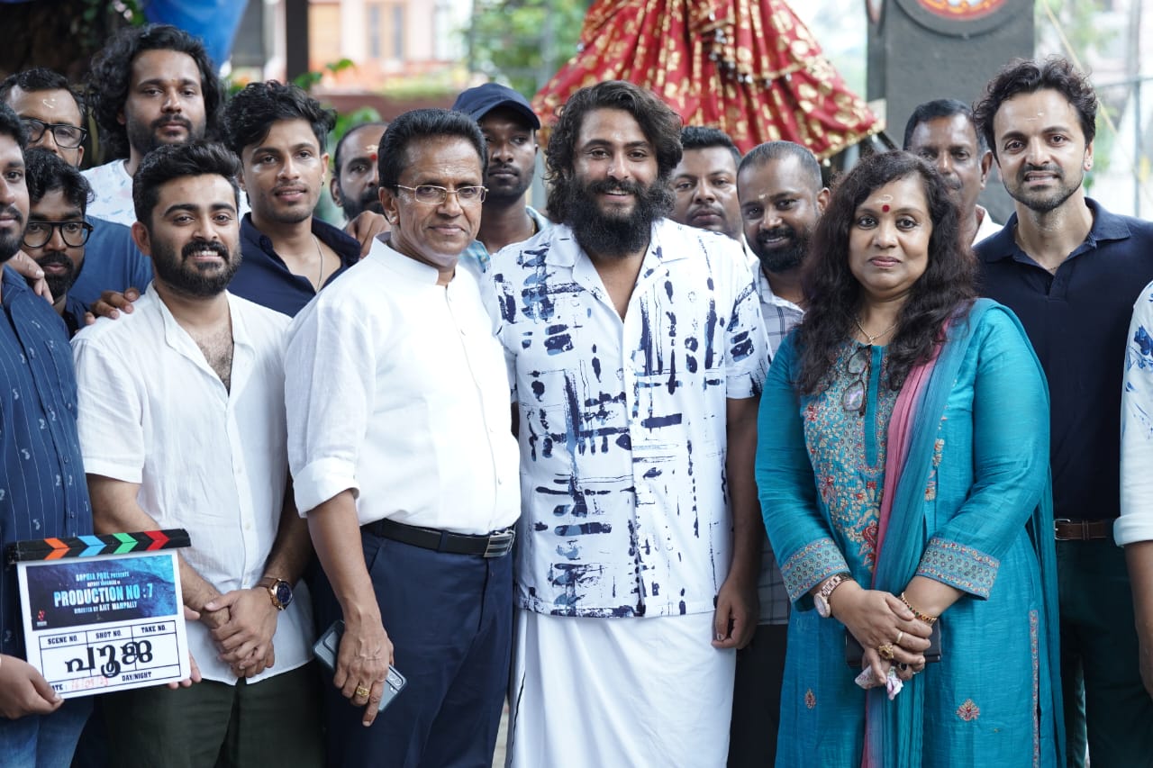 പത്താം വാർഷികത്തിൽ പുതിയ ചിത്രങ്ങൾ അന്നൗൺസ് ചെയ്ത് വീക്കെൻഡ് ബ്ലോക്ക്ബസ്റ്റേഴ്‌സ്